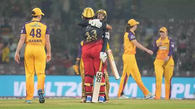 WPL: Ahuja, Devine and Perry help RCB snap winless run