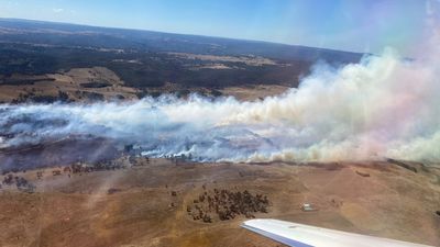 Fire near Crookwell in the NSW Southern Tablelands upgraded to emergency level