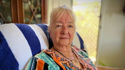 Sunshine Coast woman loses thousands of Qantas Frequent Flyer points after death of husband