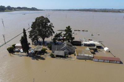 California town races for survival after levees fail: ‘It destroyed everything’