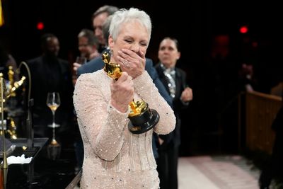 Jamie Lee Curtis raises eyebrows with a photo of her updated trophy cabinet following Oscars