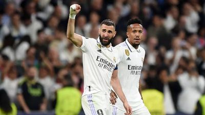 Real Madrid cruise into Champions League quarterfinals as Karim Benzema ensures 1-0 win