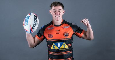 Jack Broadbent discusses Leeds Rhinos exit and 'point to prove' ahead of reunion with Castleford Tigers