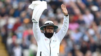 Veteran umpire Aleem Dar steps down from Elite Panel after officiating in record 435 men’s internationals