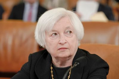 Janet Yellen says US banking system ‘remains sound’ and Americans should be ‘confident’