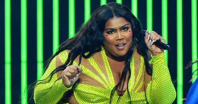 Lizzo praised for body confidence as she performs in stunning sparkly body suit