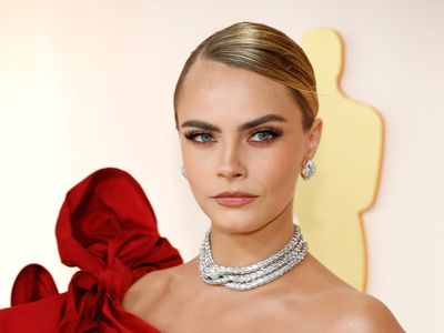 Cara Delevingne was reportedly paid more than $200k to wear Bulgari necklace at the Oscars