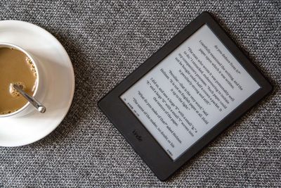 Amazon is ending digital subscriptions to newspapers and magazines on the Kindle