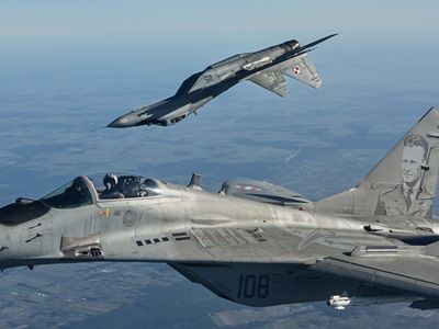 Poland will send fighter jets to Ukraine, the first NATO country to do so