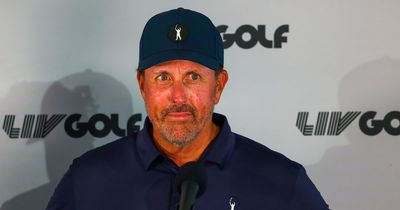 Golf legend slams "nutbag" Phil Mickelson and fellow LIV 'clowns' in speech at PGA event