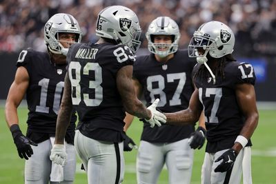 Darren Waller trade official, Raiders hit dozen 2023 draft picks