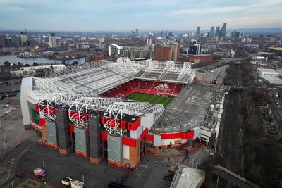Manchester United hold takeover talks with delegation representing Sheikh Jassim ahead of Ineos visit