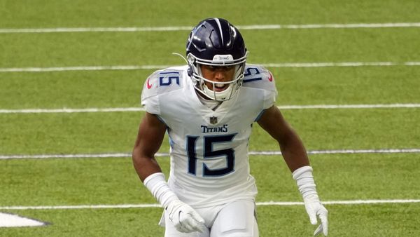 REPORT: Tennessee Titans Place Tender on Restricted Free Agent Teair Tart -  Sports Illustrated Tennessee Titans News, Analysis and More