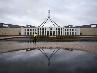 End pork-barrelling to restore trust, inquiry hears