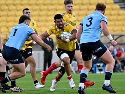 Hurricanes outclass NSW Waratahs in Super Rugby Pacific