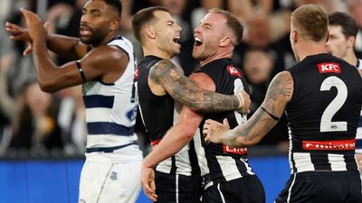 Collingwood surge home to beat Geelong by 22 points make early AFL statement in 2023