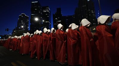 Israeli 'handmaids' march against government's judiciary overhaul