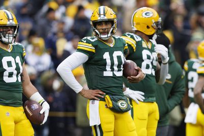 Should the Packers sign a veteran QB to back up Jordan Love?