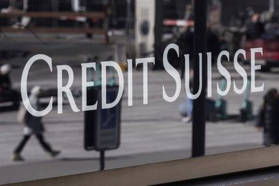 Near 'cliff's edge,' Credit Suisse not seen as systemic risk