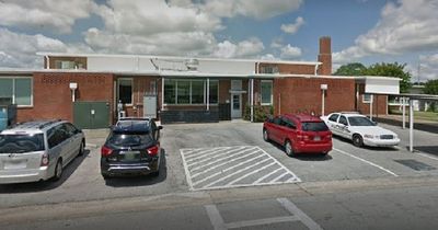 US school pilots bulletproof safe room to protect kids from shootings