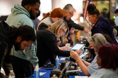 States debate making changes to embattled voter roll system