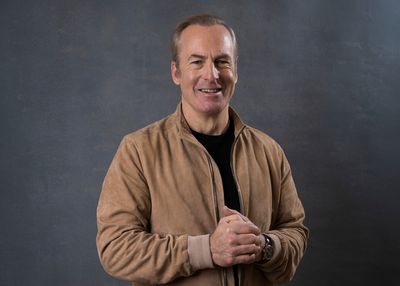 Bob Odenkirk returns to comedy roots with AMC's 'Lucky Hank'