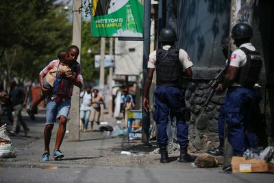 Haiti PM turns to military for help in fighting gangs