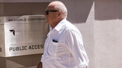 Gold theft trial hears lawyers 'heavily' crafted statement from mining boss Peter Bartlett