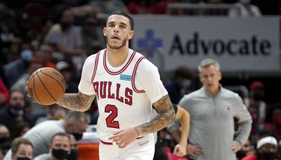 Bulls coach Billy Donovan staying optimistic about a Lonzo Ball return