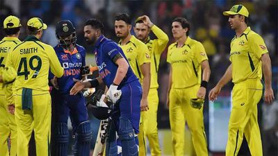 1st ODI: KL Rahul, Ravindra Jadeja save the day as India beat Australia