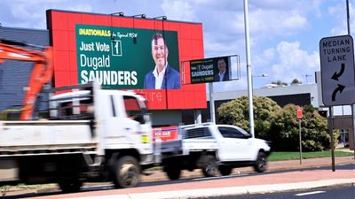 Dubbo Council requests Nationals party to take down Dugald Saunders' campaign sign
