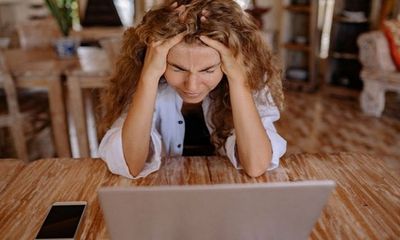 Leaders with low self-esteem are likely to create 'toxic' stress at work: Study