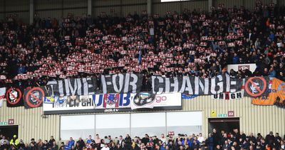 Rangers fans launch 'Time For Change' protest aimed at Ibrox board as banners displayed at Fir Park