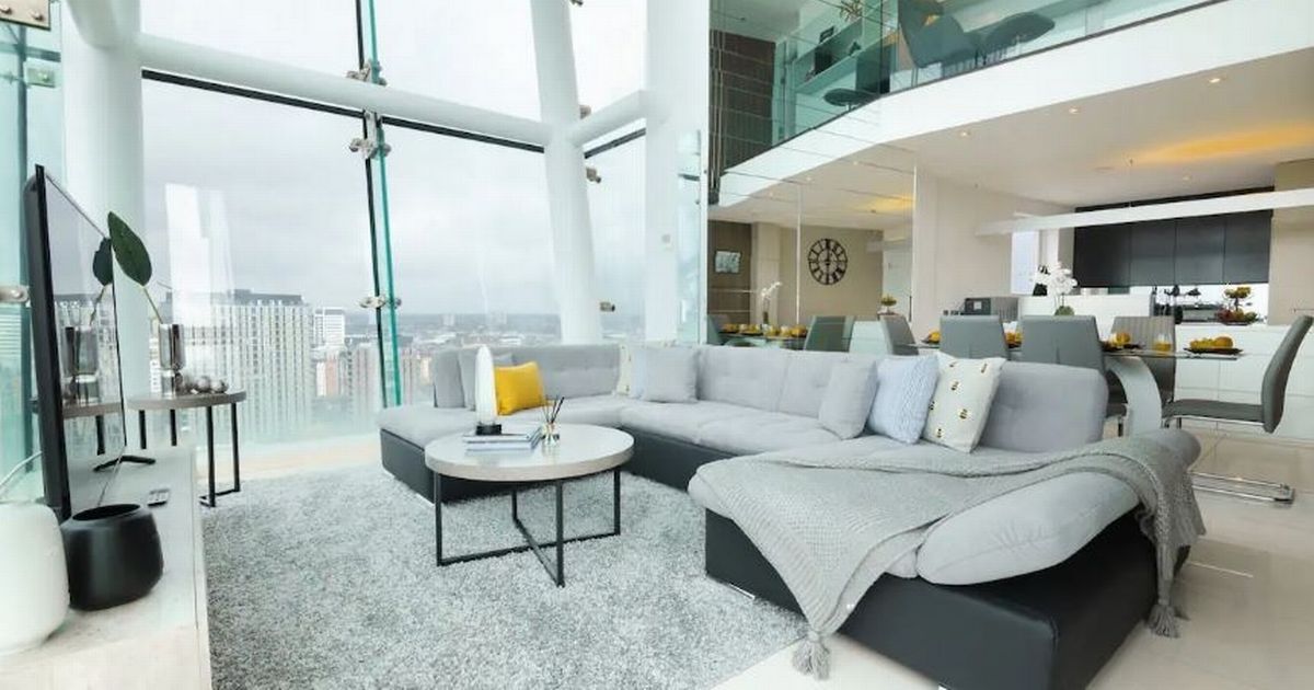 Inside the £300 a night Manchester penthouse with a…