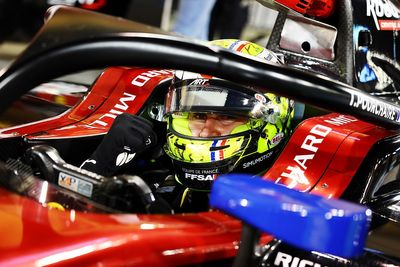 Pourchaire "needed to stay a bit more calm" in F2 Jeddah sprint race - Martins