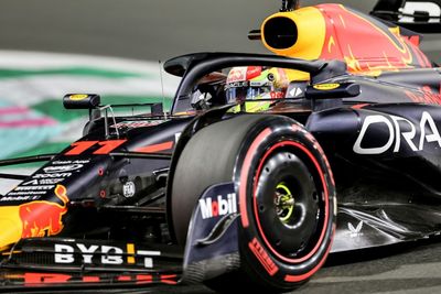 Perez takes Saudi pole after Verstappen suffers car problem