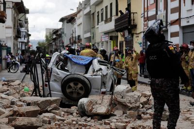 Earthquake in Ecuador kills at least 1, causes wide damage