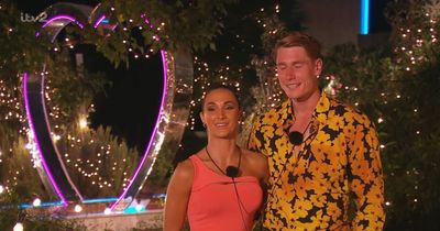 Love Island's Will and Jessie spend first date outside villa at Tesco