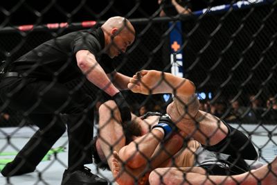 Gunnar Nelson def. Bryan Barberena at UFC 286: Best photos