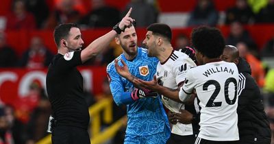 'Lost the plot!' - Manchester United fans say the same thing after Fulham trio sent off