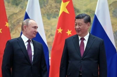 Ukraine watches anxiously as China's Xi visits Kremlin