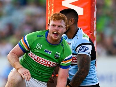 Raiders off the mark with thriller win against Sharks