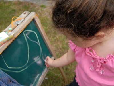 Calls for early education program for three-year-olds