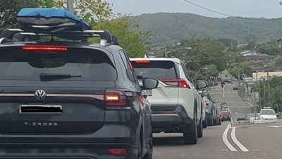 Central Coast Highway reopens at East Gosford following major car crash