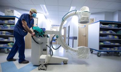 Four in 10 NHS hospitals in England found to use outdated equipment in Lib Dem study
