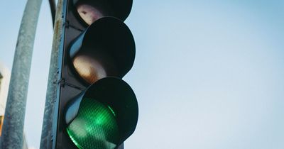 Common traffic light mistake could cause £600 damage to your car