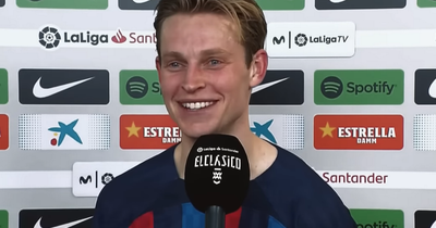 'You won't join Manchester United, correct?' - Frenkie de Jong responds to journalist's transfer question