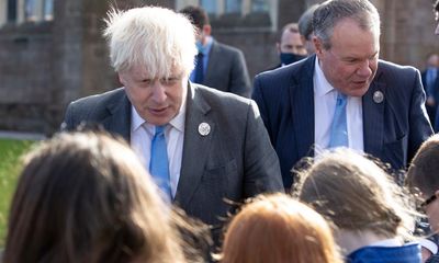 No 10 defends Partygate inquiry as Johnson allies step up attacks