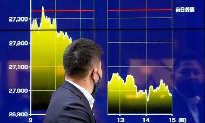 UK and US shares climb as banks and ministers aim to calm Credit Suisse fears