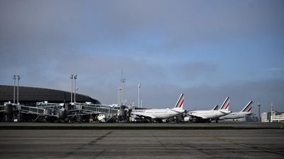 Flights cancelled as French air traffic controllers protest pension reform